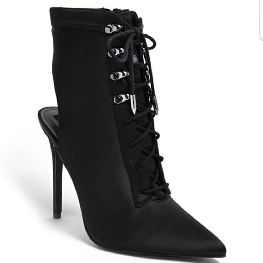 🖤Forever21 Boots🖤